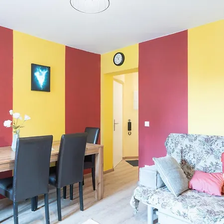 Daire - Magical Harry Potter In - 2 Mins Central Station Hbf - Kingsize Bed & Netflix -
