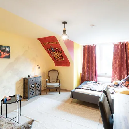 - Magical Harry Potter In - 2 Mins Central Station Hbf - Kingsize Bed & Netflix - Duisburg