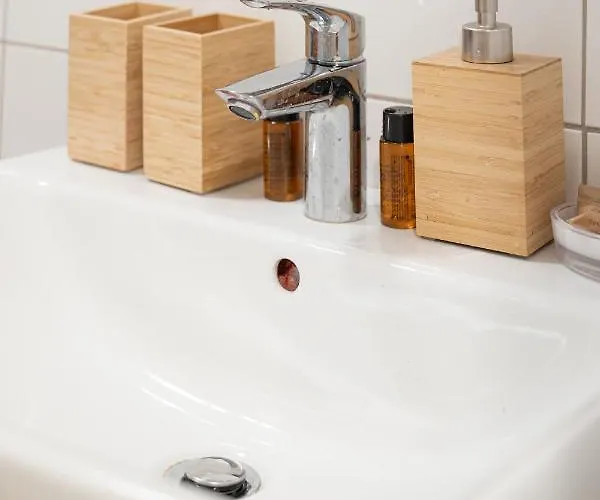 - Magical Harry Potter In - 2 Mins Central Station Hbf - Kingsize Bed & Netflix - Lejlighed Duisburg