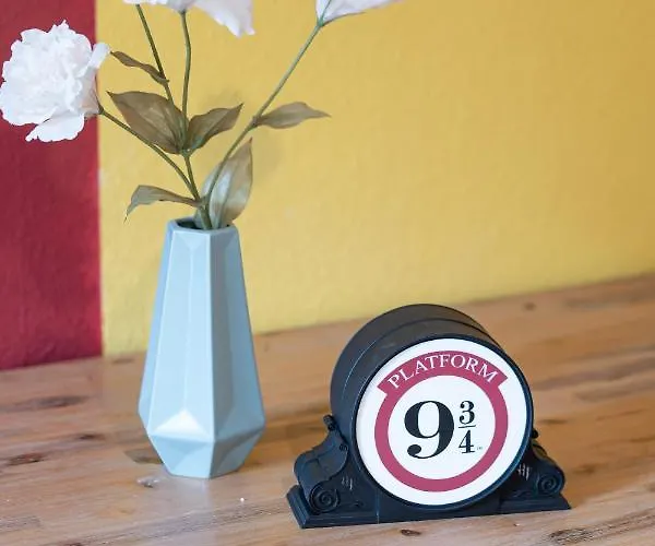 - Magical Harry Potter In - 2 Mins Central Station Hbf - Kingsize Bed & Netflix - Duisburg